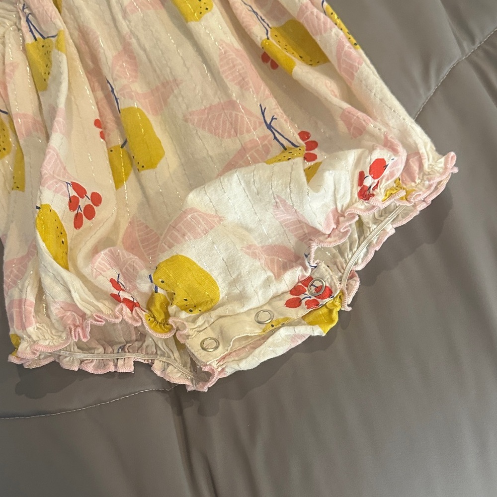 Pink chicken lemon romper - Picture 3 of 5